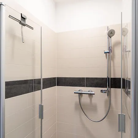 Sonnenterrasse Глове